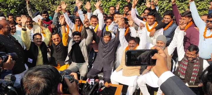 Dinesh baramharsi Lojpa (@lojpa_dinesh) on Twitter photo 