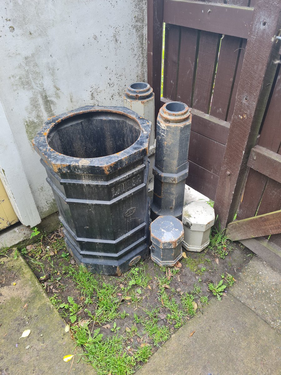 Some people see rubbish, some people see scrap, I see telescope and sundial piers, lol!