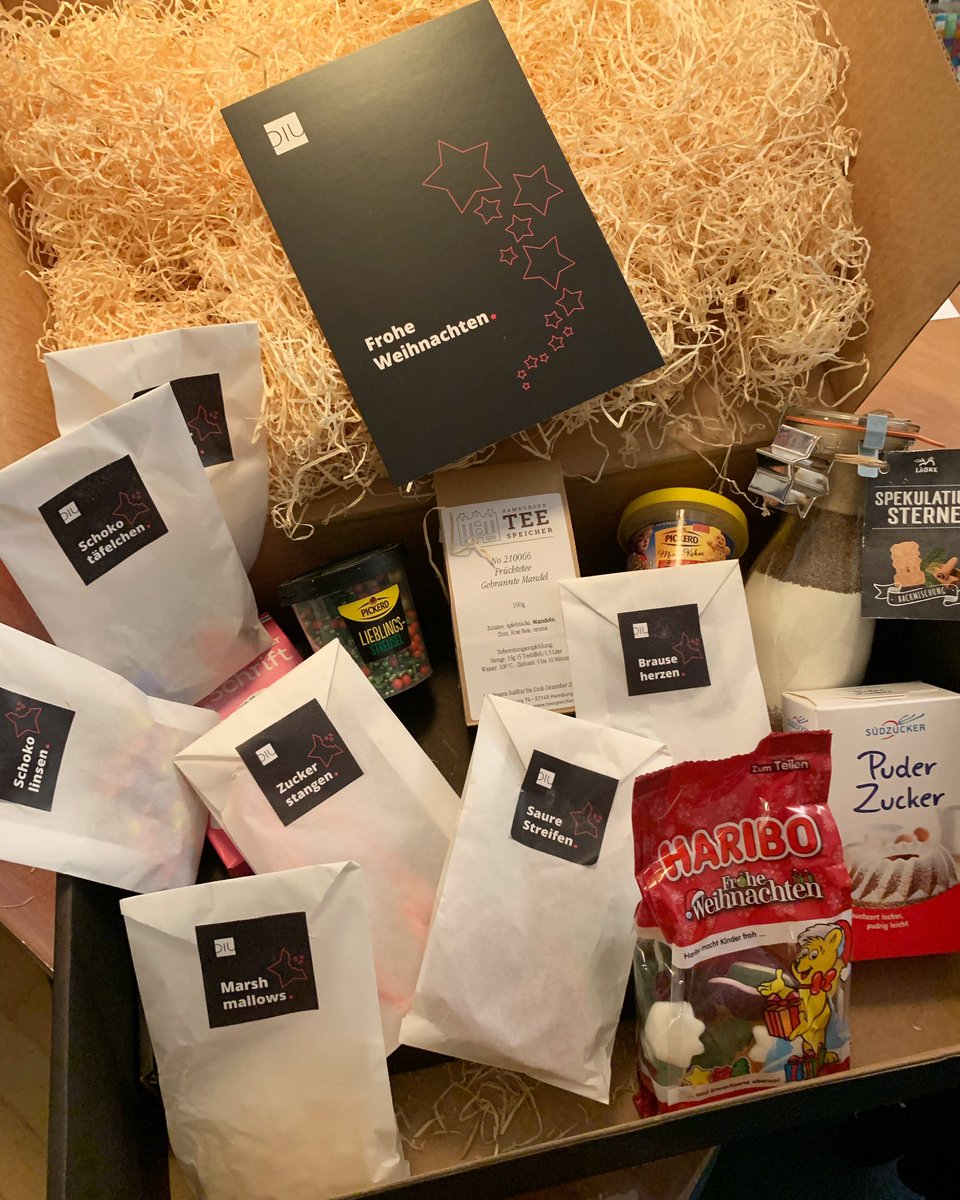 dammiLoh's tweet photo. #ReadySetBake #dankeschรถn ๐๐๐ฅณ @di_unternehmer #stattWeihnachtsfeier #aufgehobenistnichtaufgeschoben #Hamburg #unleashyourmartechpower https://t.co/n3Jv0pURXi