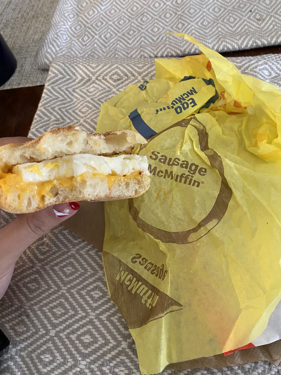 JCSKayak's tweet photo. Sausage McMuffin without Sausage??? 🥺😩#mcdonalds #sausagemcmuffin https://t.co/Z0FWTGwpea