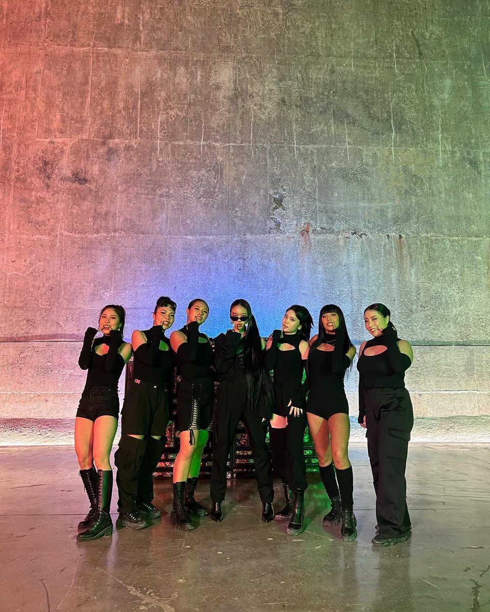 lilcherry314's tweet photo. My first performance of #PYELIFE WITH THE GANG OUT NOW! ➡️ https://t.co/nmECcu5pVI ❤️‍🔥🥧🤙🏼🦷🪐 https://t.co/67uM5YJeCW