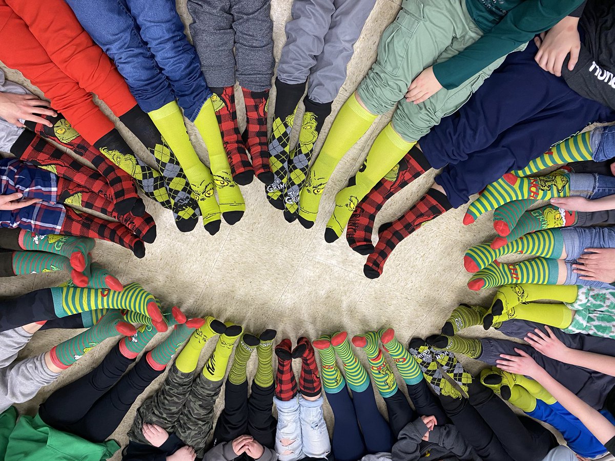 What a perfect gift for Mrs. Craig’s Grade 6-7 students on Grinch Day!! #TheGrinch #giftsforstudents