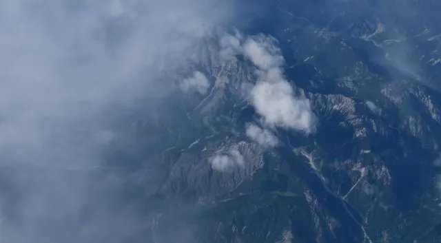 Azure Space, one of Microsoft’s latest additions to its Azure cloud computing suite, now has the power to “see” through clouds with a new ability called SpaceEye.

buff.ly/33nJILF