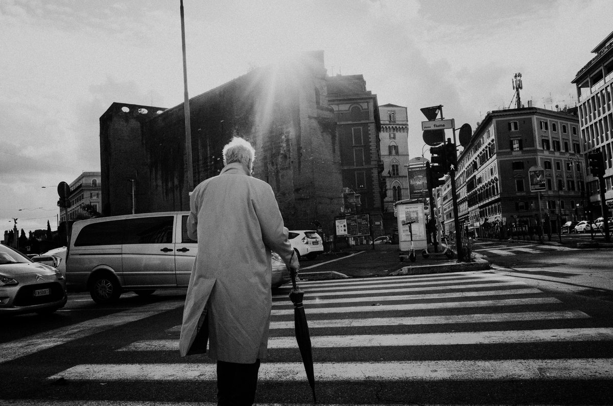 ReedtheSchick's tweet photo. rome in black and white https://t.co/qiUFWMtp77