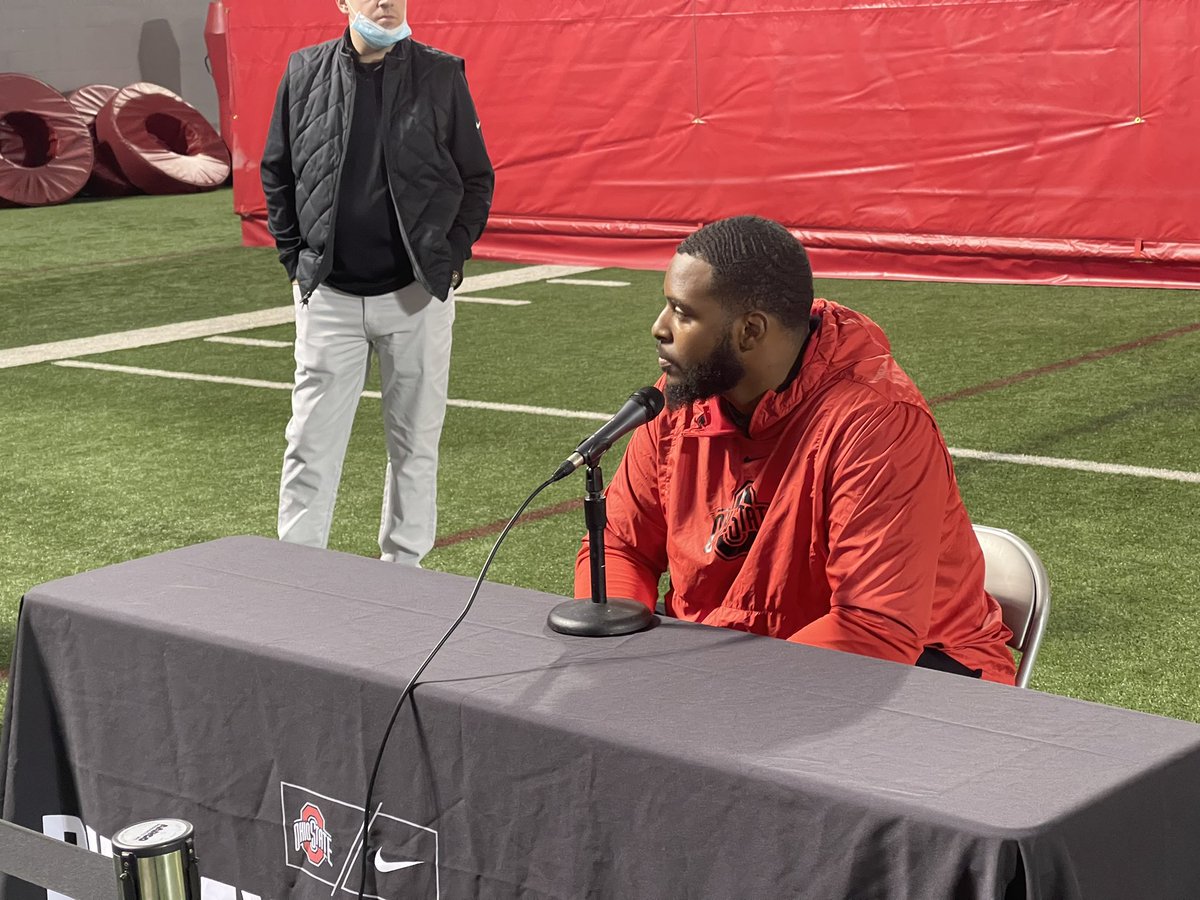 Thayer Munford on Desmond Howard’s comments at the Heisman Trophy ceremony: “He can kick rocks … he needs to do his job and be professional.”