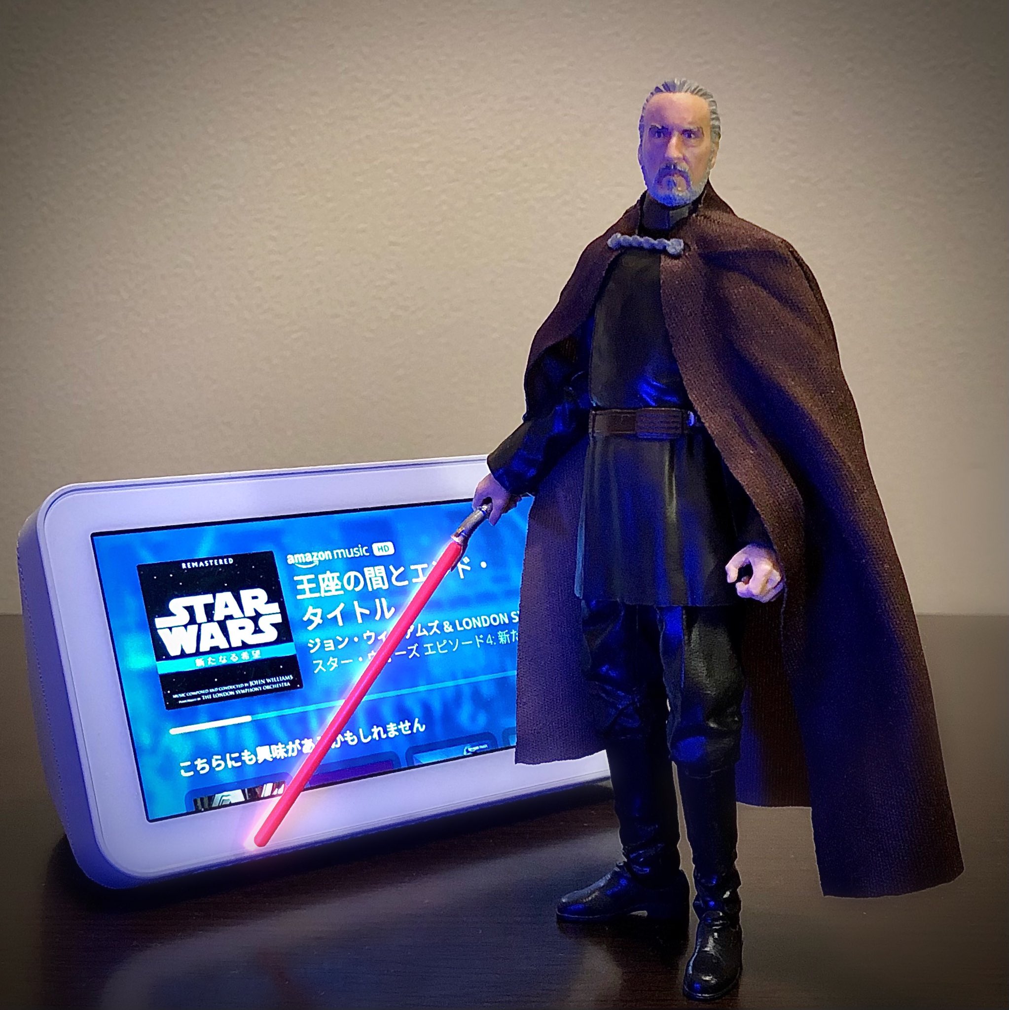 MicaZO on Twitter: 日本製 【直筆サイン】故クリストファー・リー ドゥークー伯爵 スターウォーズ キャラクターグッズ
