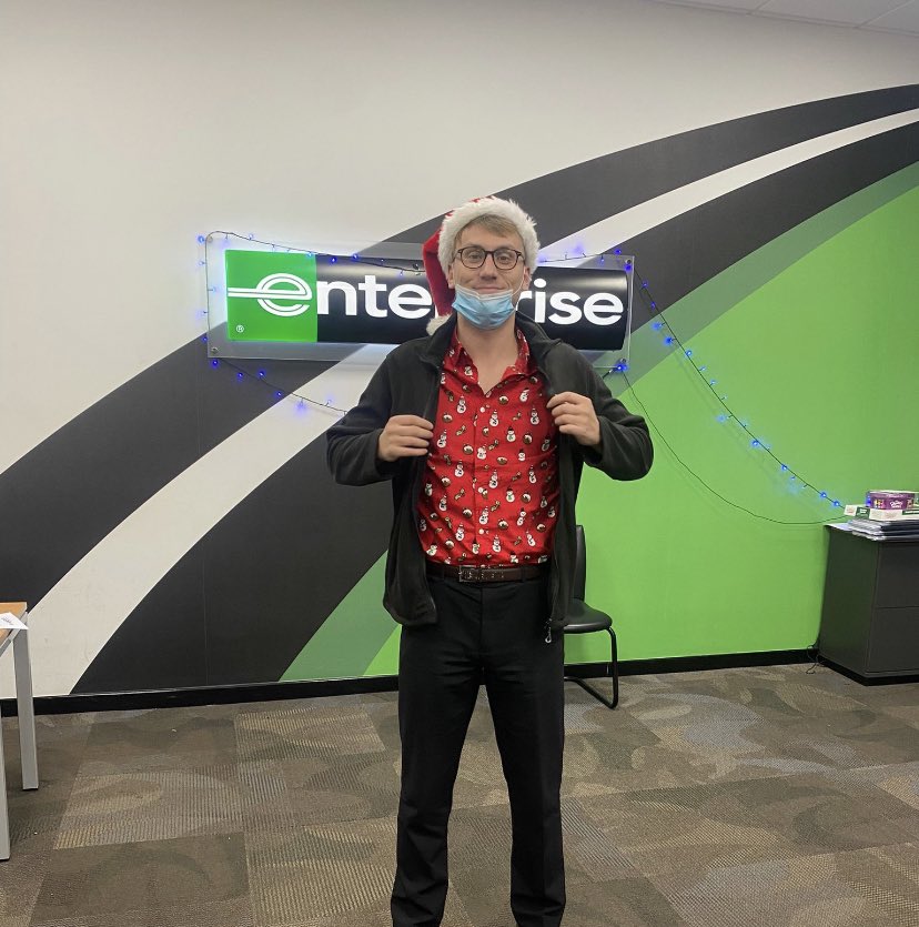 AidanClarkERAC's tweet photo. Out playing Santa, delivering Christmas gifts to some our corporate accounts, building relationships and showing appreciation for their continued support throughout the year! Think the sleigh may need some work though… https://t.co/ZhtkgZbNw1