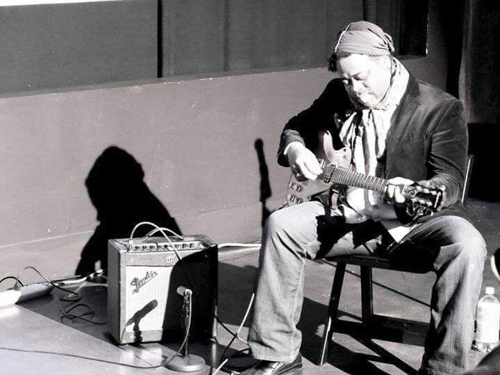 omo_misha's tweet photo. My last gig with the inimitable Tate...Who trusted me to get on stage and sing, who was always down for it whatever it was... who opened his heart &amp; mind &amp; home without end...who could not possibly know how much he shaped us all. I still cannot imagine how we say good-bye to you https://t.co/oHjYifS31q