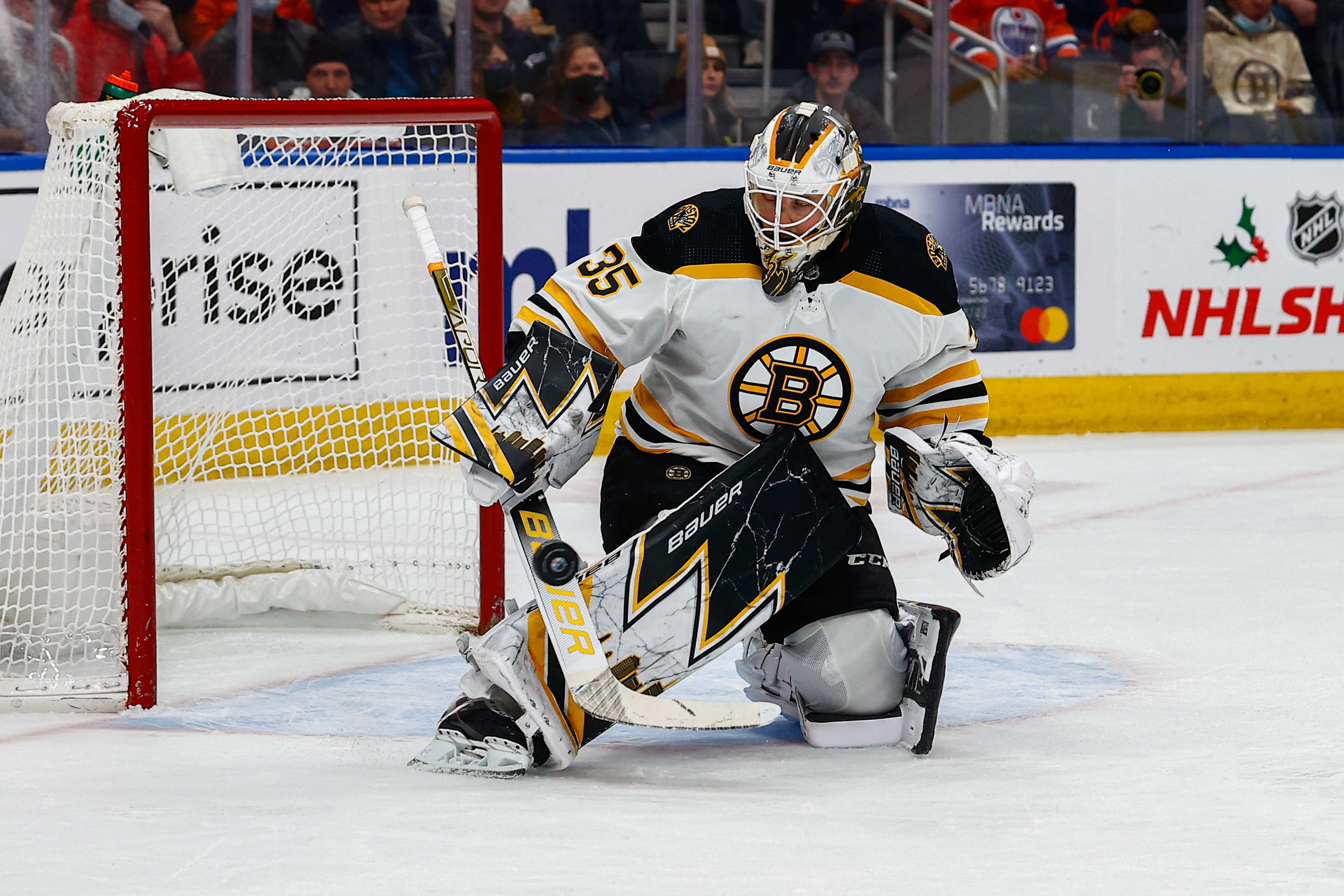 Bruins Daily: Roster Shaping Up; Grzelcyk, Forbort Rumors
