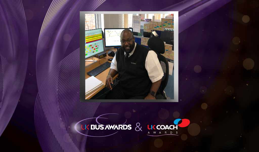 UKBusAwards's tweet photo. Controllers at RATP Dev London’s two newly created iBus centres truly stepped up to the plate during the height of the pandemic, despite a succession of unprecedented challenges. 

#Recognising #UKBCA https://t.co/sETInRQv1E