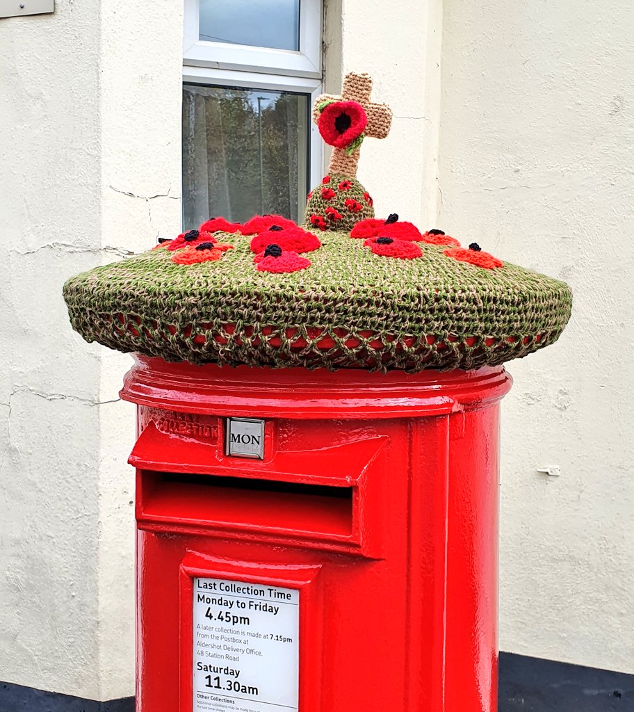 shtefie's tweet photo. @StewartHardy_ @vicky_pearce Both very lovely affairs 😍 Can I add in our memorial postbox for consideration? https://t.co/K4WRFPfNop