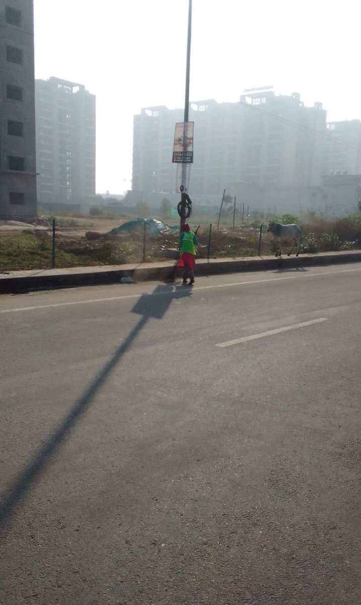 ajaysharma1702's tweet photo. Ward 25 Gurgaon cleanest Thanks Additional commissioner Dr Vaishali Sharma , IAS
PM/CM it's a community movement , #wastemanagement
#pollution
#healthHygiene https://t.co/bxn3cKiIW3