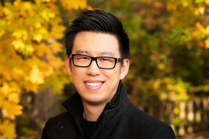 “I get to play the role of a “wild card” in the room to suggest and recommend exciting solutions to solve a problem.” 

<a href="/MMI_UofT/">MMI_UofT</a> alum <a href="/_angusho_/">Angus</a> discusses how his dynamic role as an Innovation Consultant can improve our local healthcare experiences 🏥

➡️ uoft.me/7o0