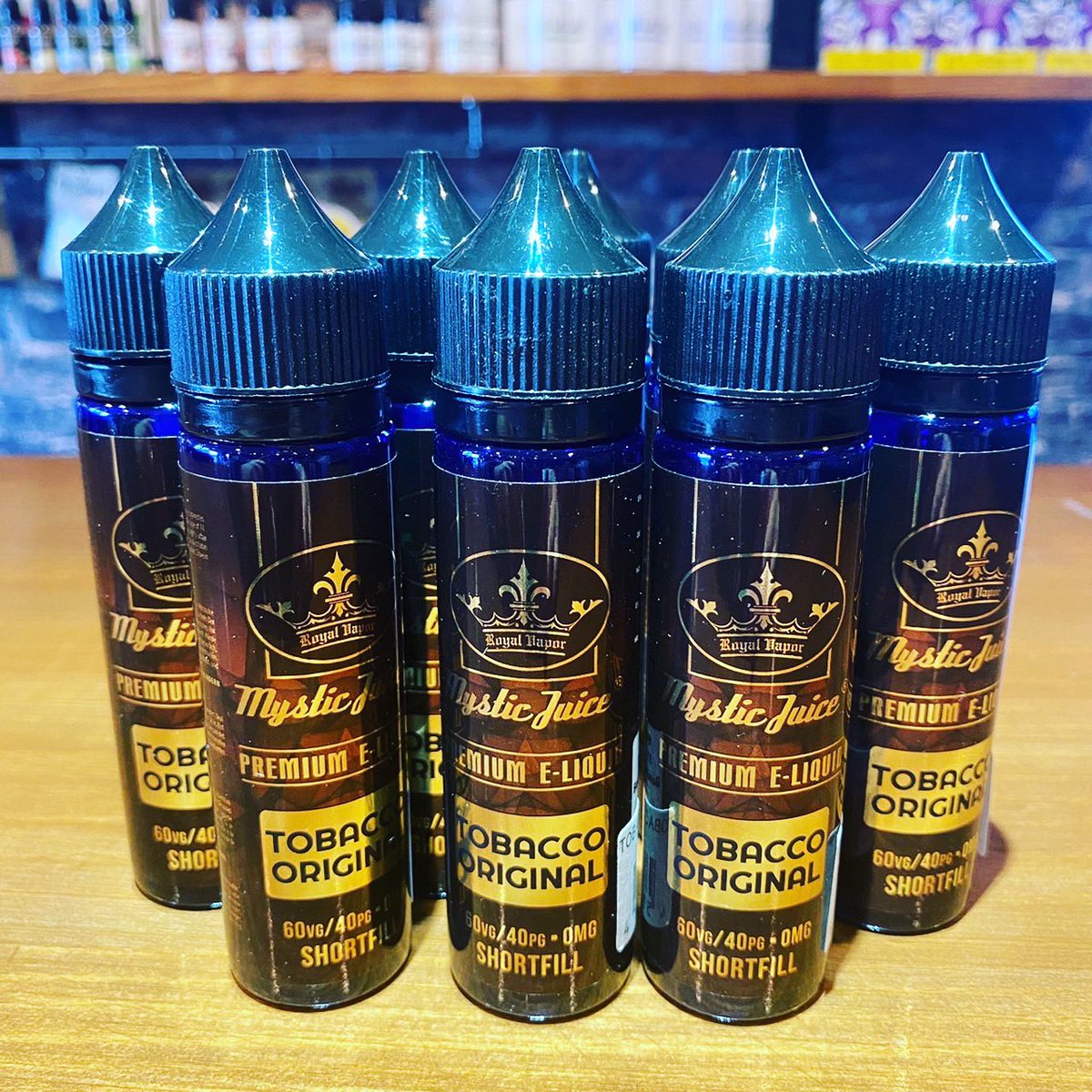 VAPEMARCHE's tweet photo. 新入荷🚬
Mystic Juice
TOBACCO ORIGINAL 50ml

英国リキッドブランドMysticJuice TOBACCO ORIGINA

高品質でクセが少ないドライな味わいのタバコフレーバーです。
ライトで軽い味わいながら、芳醇な土の香りと雑味の無い香ばしいタバコ葉本来のフレーバーを楽しめます😎👍 https://t.co/RiXIzKLZD1