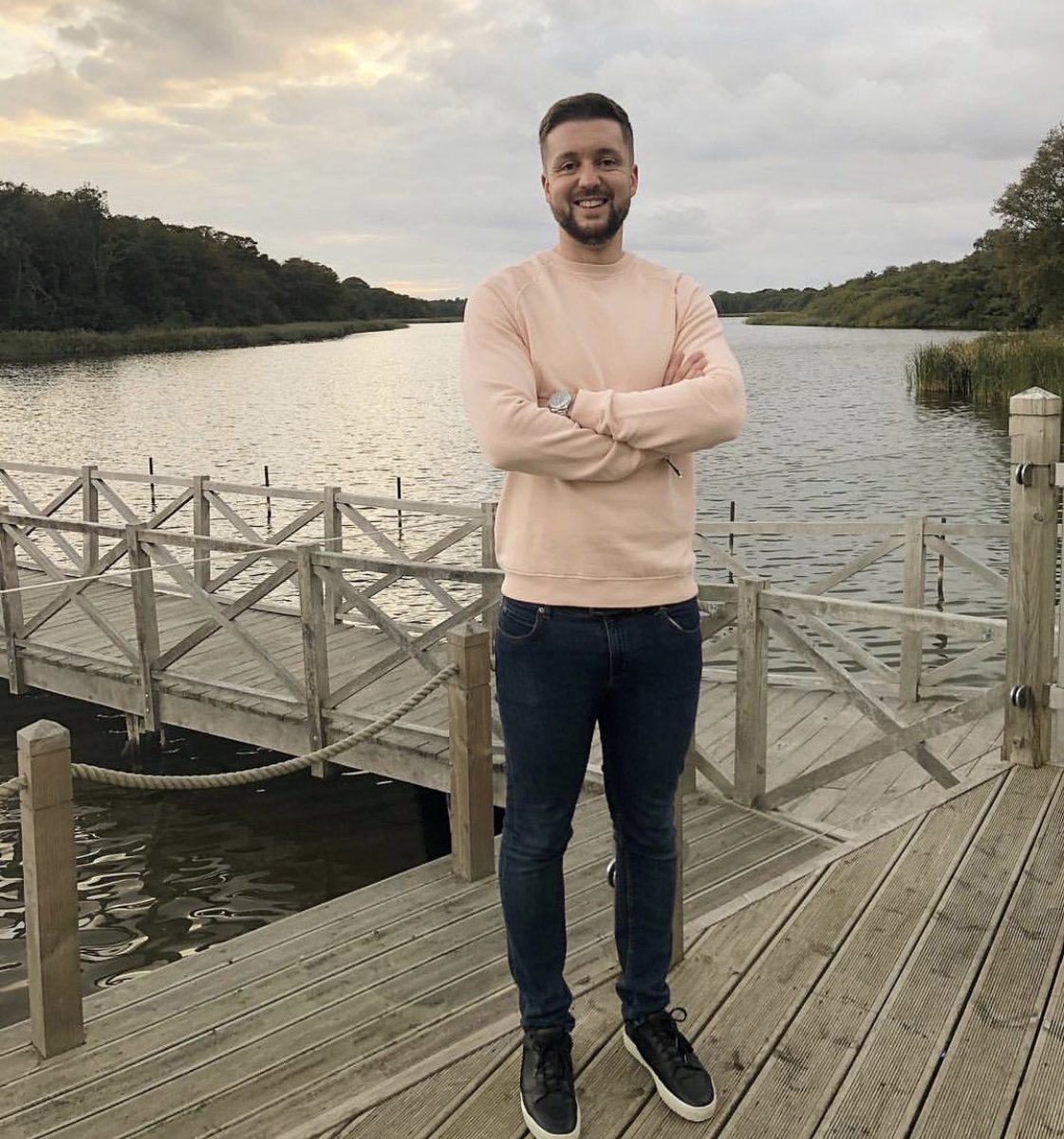 EssexPR's tweet image. Oh wow, RIP Dom is trending, that’s a testament to your character mate.
Not just a former colleague, but a customer at nearly all my venues, past and present.

This has made me smile.
I’m so sorry you did this.
I’m so sorry it ended this way kid.
#RipDom