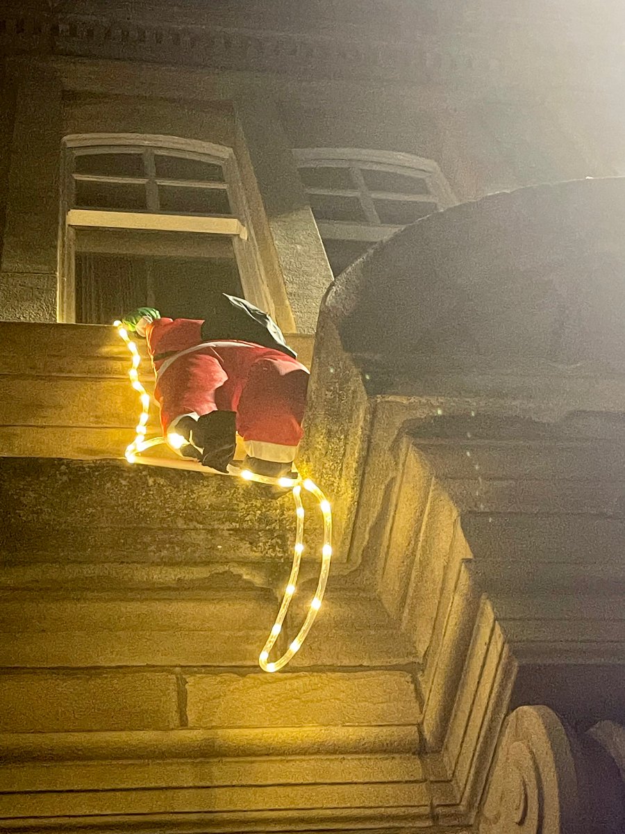 🎅🏻 Santa is using @bramleybaths to practise his climbing skills in the dark. I wonder if he also uses the pool to keep fit for the big night?! #morethanapool #evensantalovesthebaths