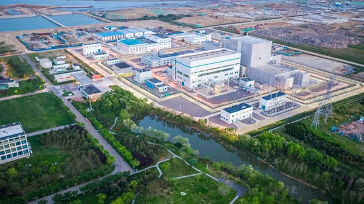 W_Nuclear_News's tweet photo. The High Temperature Gas Cooled Reactor-Pebble-bed Module (HTR-PM) at the Shidaowan plant in China's Shandong province has been connected to the grid for the first time #nuclear https://t.co/pehqPa29BQ https://t.co/oLTCdrl7QO