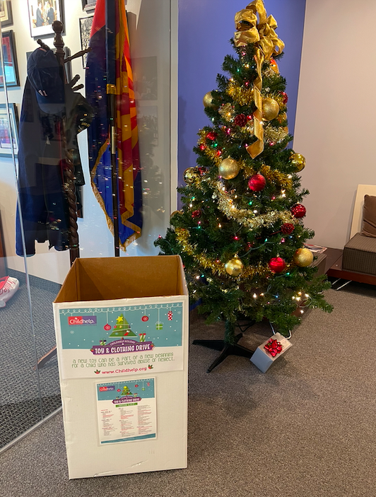 GCJPR's tweet photo. Looking for a way to give back this season? Every yr @Childhelp's toy drive collects 100s of toys for #children in need & this yr is no diff! We have a box in our office that we hope to fill over the next couple of days if you want to donate! https://t.co/km3IGtyMMh #FIVETOOMANY https://t.co/lem2ldtWoM