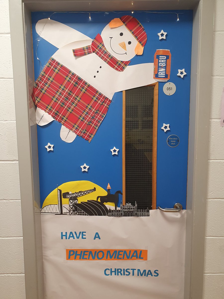 Better late than never! Christmas door 2021 ☃️❄ #Glasgow #irnbru #walkingintheair