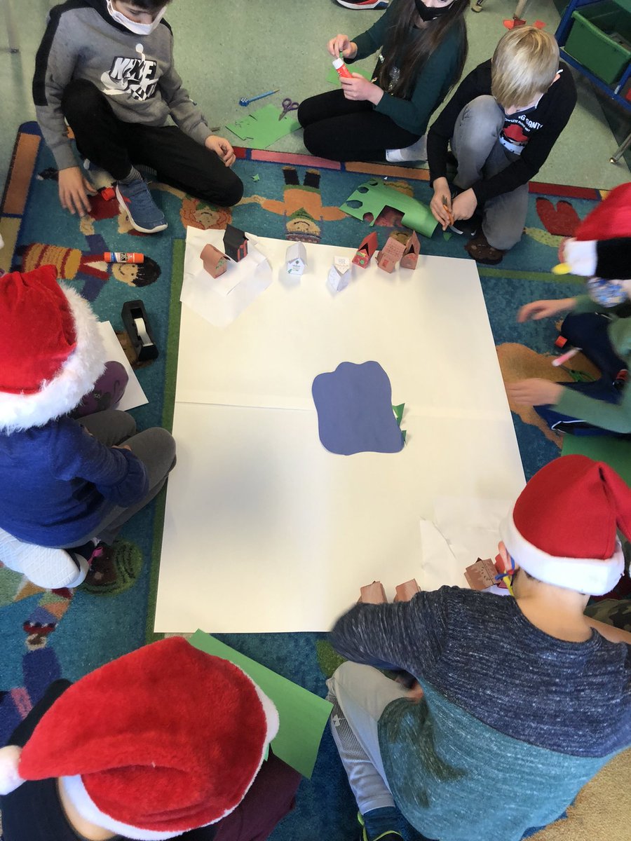 Mmemattice's tweet photo. This Christmas we’ve been opening up our Harry Potter advent calendar. We decided to make a winter village for them to play in. Our class has been LOVING getting to speak in French and engaging in imaginative play. Plus they collaborated together to create the village themselves! https://t.co/SKXCmLZ6Ww