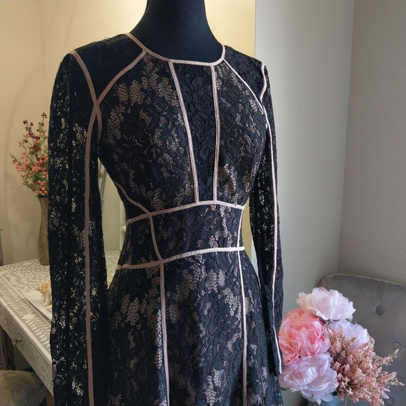 Chilispice's tweet image. So good I had to share! Check out all the items I'm loving on @Poshmarkapp #poshmark #fashion #style #shopmycloset #thejetsetdiaries: posh.mk/imFBeyPS2lb