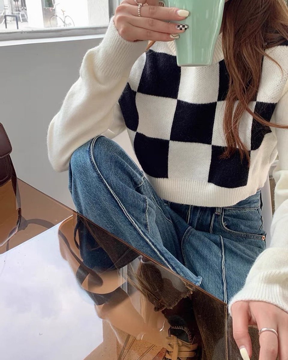 varancloset's tweet photo. 𝓟𝓻𝓮-𝓸𝓻𝓭𝓮𝓻

🌻เสื้อแขนยาว คาดิแกน รหัส A82🌻

🍁ราคา : 180฿🍁
🐾 สีขาว

❀ #varancloset
🚌ค่าส่ง 35฿

🍯 สนใจ : https://t.co/NDTFyLPfA9

#พรีออเดอร์ #เสื้อผ้าสไตส์เกาหลี #เสื้อไหมพรมแขนยาว #เสื้อคาดิแกน #เสื้อแขนยาว #เสื้อoversize #เสื้อoversizesชิคๆคูลๆ #เสื้อผ้าสายฝอ https://t.co/JRtgPNz8yj