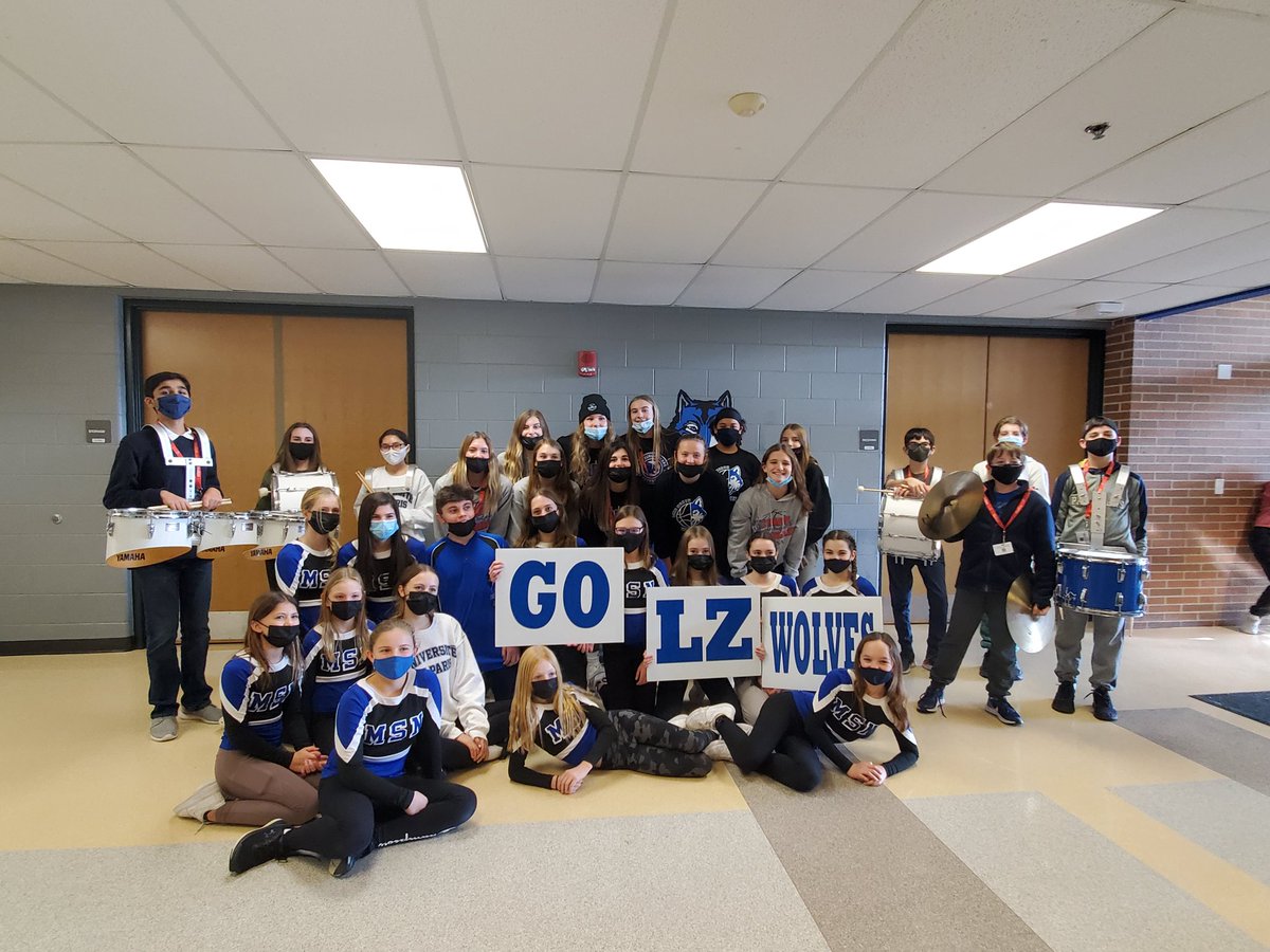 allenaubrey05's tweet photo. Our eighth grade girls' basketball team is ready for their big game at state tonight! The whole school is cheering them on! #joyfuljourney https://t.co/l1QbrF8a03