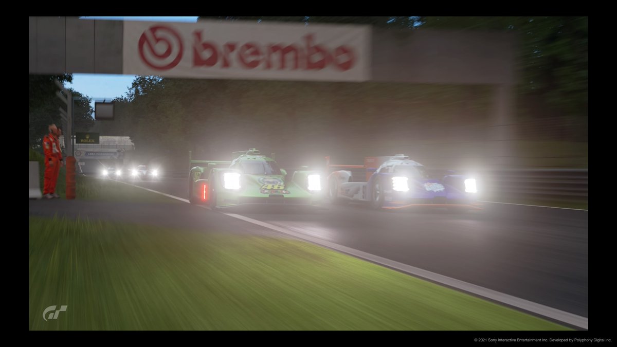 parsot's tweet photo. Awesome racing with #27racers and #TeamNorm tonight, LMP1 is something else #GoBang @27racers https://t.co/ApNdgfF3qs