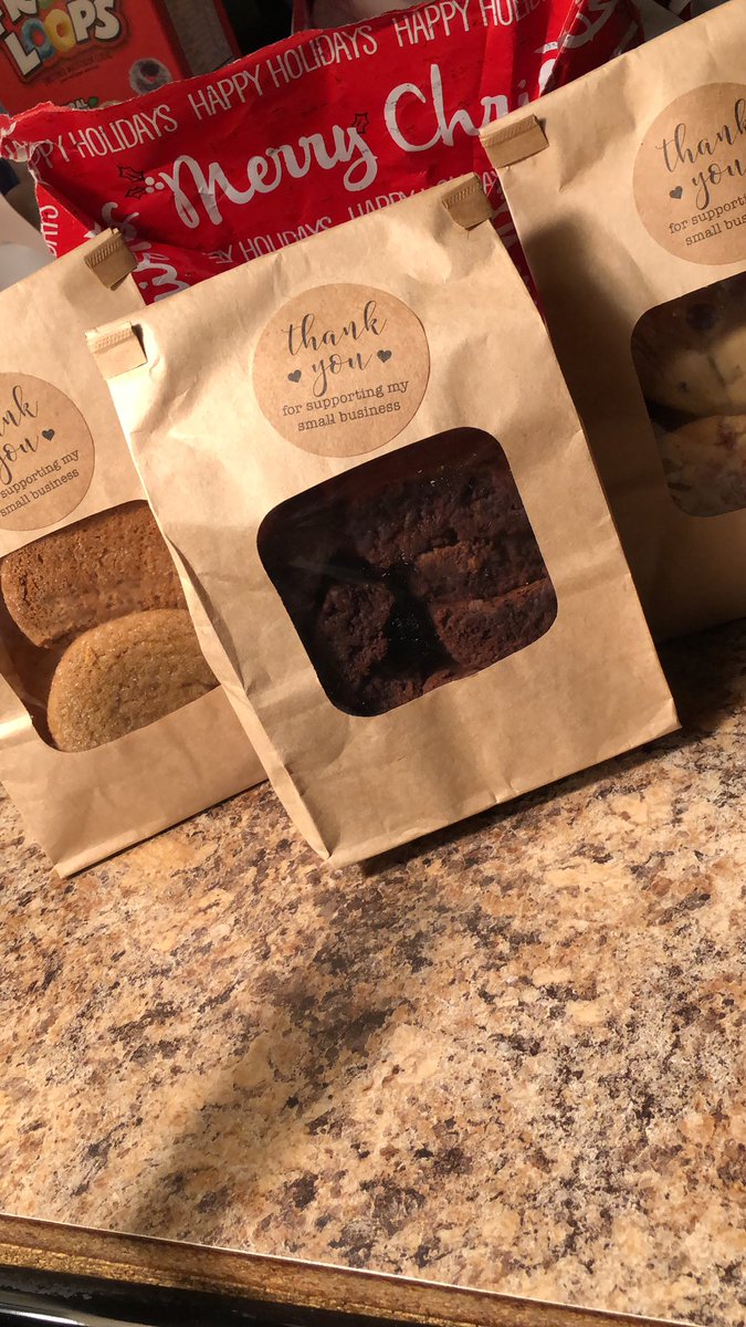 BlackGoldRoger's tweet photo. My cookie plug @GetDeDough1 always comes through right on time. Thank you!!! https://t.co/Nl2rslnD8q