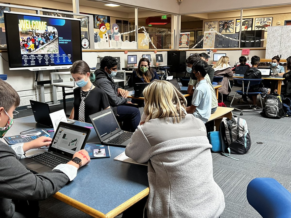 JesTechsOut's tweet photo. One of my favorite days, Teen Entrepreneur Share Day — students presenting in small groups their entrepreneurial journey, mindset, and projects. 👏 The problem solving and creativity is inspiring! @MCMS_Panthers @oakparkusd https://t.co/y9SjasuN7f