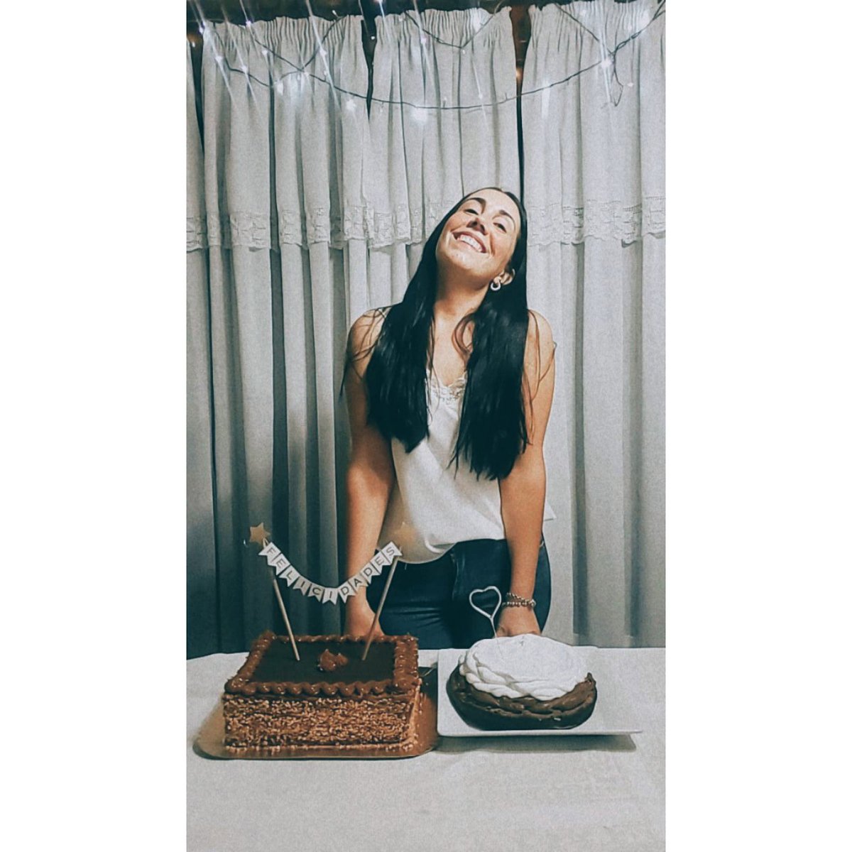 ¡Mamá, me recibí! ✨ Ojalá el cielo te lo pueda contar ✨
Soy Profe de Educación Primaria 🥰