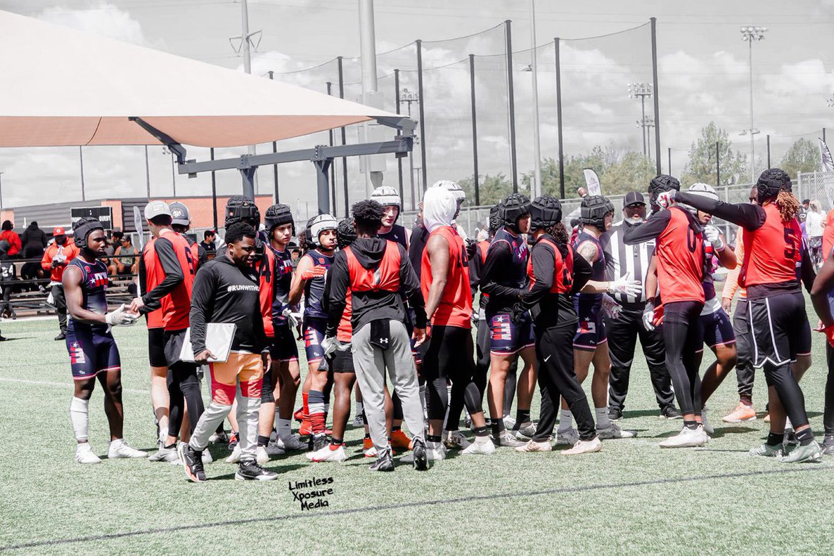 CA7on7's tweet photo. Never Satisfied We want more.
#runwithCA https://t.co/J2nddfB9w2