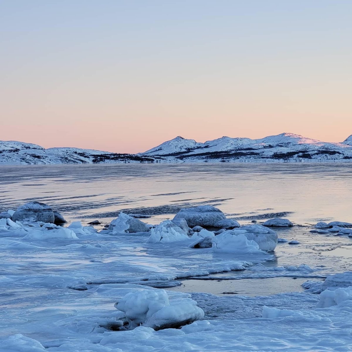 SmartICE_Arctic's tweet image. Some photos of the freeze-up starting in #Nain! Photos courtesy of Rex Holwell 🌊❄️

@nunatsiavutgov @nunatsiavutecdv @eccc_cis @ola_govnl @arcticprize @arcticnet @arcticfocus @ng_research #IceSeason #IceMonitoring #InuitNunangat #SocEnt #SmartICE