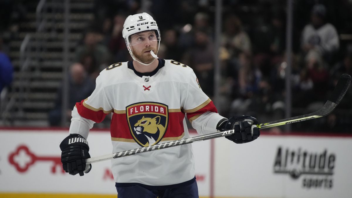 RT @SunSentinel: Panthers’ Sam Bennett and four teammates enter COVID-19 protocols https://t.co/X2GjBcPh9d https://t.co/tG6A6RpAZO