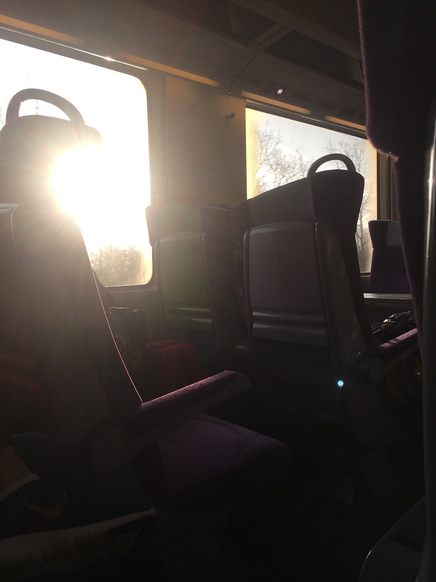 UsagersSNCF's tweet photo. 📣Demain vendredi 17 décembre, dernière circulation du #TrainCorail en #Normandie 😪 #TeamCorail ♥️ @train_nomad @udupc14 @MEuverte @vernon45 @Sybic141 @LhCdb @GForgeotdArc @KevNormand https://t.co/0cPpfEMMvV