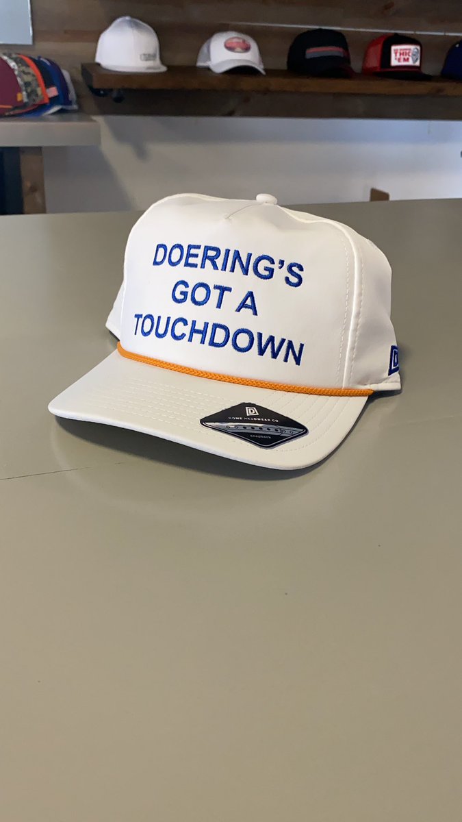 We want to give away a few stocking stuffers!  

RETWEET to win this limited edition “Doering’s Got a Touchdown” Rope Performance cap! Winner announced tonight!