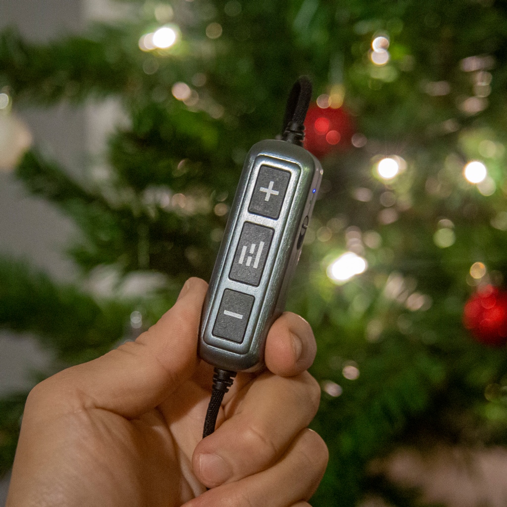 Give the gift of HiFi audio this holiday season! 🎁 The DB12 AAAMP Portable Headphone Amplifier is $50 off at helmaudio.com as a part of our Last Call Holiday Sale (enter code at checkout: LCSAVE$50).

#HiFi #Premium Audio #LastMinuteGiftIdeas