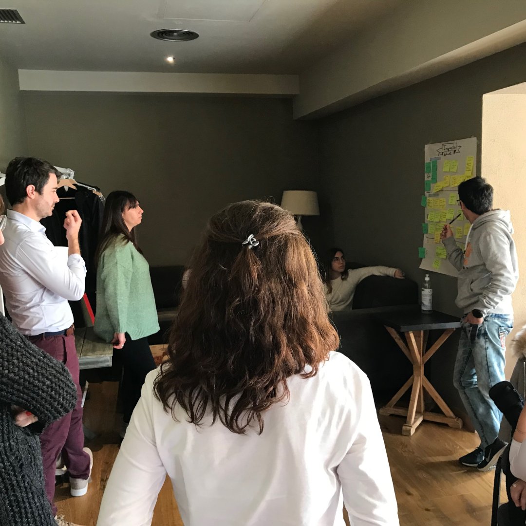 AdevintaSpain's tweet image. 🤩 Nuestro equipo de #ServiceOperations esta conformado por expertos/as digitales que ayudan a dar con la mejor solución, gracias al trabajo en equipo y a un amplio abanico de servicios 🙌

De esta forma escuchamos y ofrecemos el mejor trato a través de diferentes canales 💪