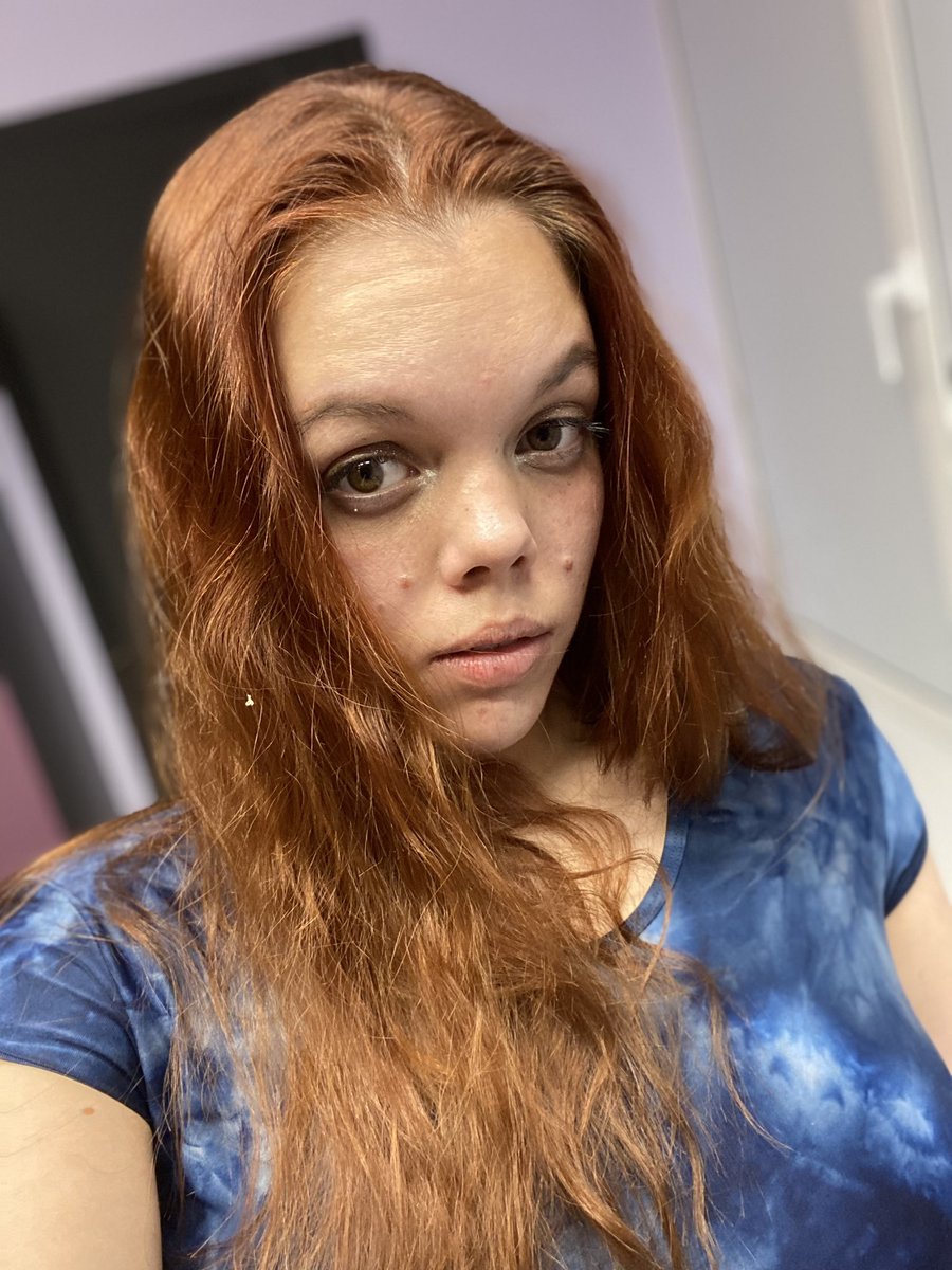 urfriendstev's tweet photo. Притом что я опоздала на 15 минут, к меня было полное ощущение, что пришла на 10 минут.
Мало темпа, слишком быстро объясняли комбинации и так же быстро переходили к другим 

Короче, жду возвращения наш��й Феи Марии https://t.co/zxXexrRnKd