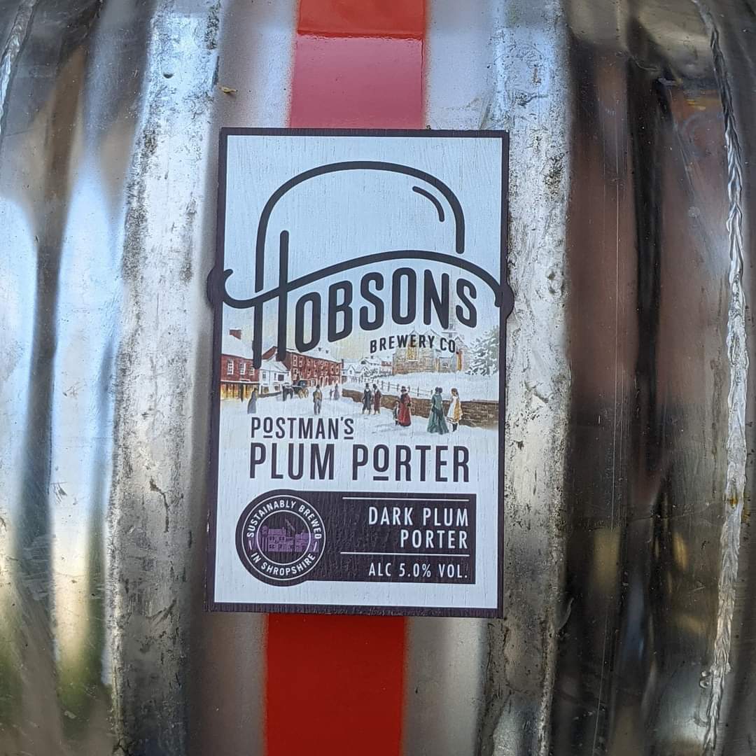 POSTMAN'S PLUM PORTER - NOW AVAILABLE IN POLYPINS🎅🎄 We have a limited amount of this 5.0% abv. Christmas porter available now in 10 litre and 20 litre polypins. Available online to order now: hobsons-brewery.co.uk/product-catego…