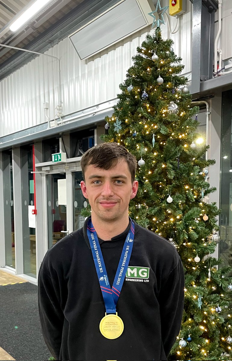 Unbelievably proud of <a href="/worldskillsuk/">WorldSkills UK</a> #Gold #medalist Oliver Bolland #SheetMetalwork @colegcambria #MGEngineeringLtd #Flint 👏👏  👏  <a href="/NickTyson10/">Nick Tyson</a>  <a href="/IanHogg_Wales/">Ian Hogg🏴󠁧󠁢󠁷󠁬󠁳󠁿</a> <a href="/DeesideDotCom/">DEESIDE.com</a>