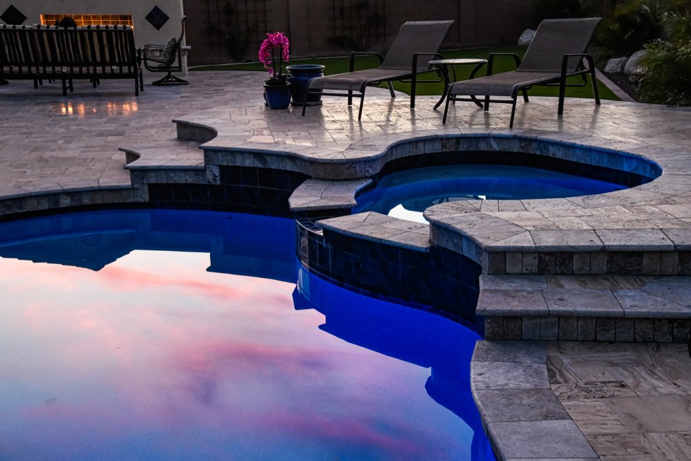HaywardPool's tweet photo. Upgrade to a salt pool in 2022! Learn all about the benefits of salt water over at our blog. Did you know that salt water pools provide natural sanitization which reduces the need for harsh chlorine? Read more: https://t.co/Q8jr7OwvHl https://t.co/o0Vs6qn5Gp