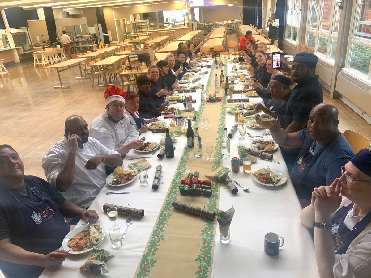 Merry Christmas 
Team Alleyns, 
Well done everyone 👏 x