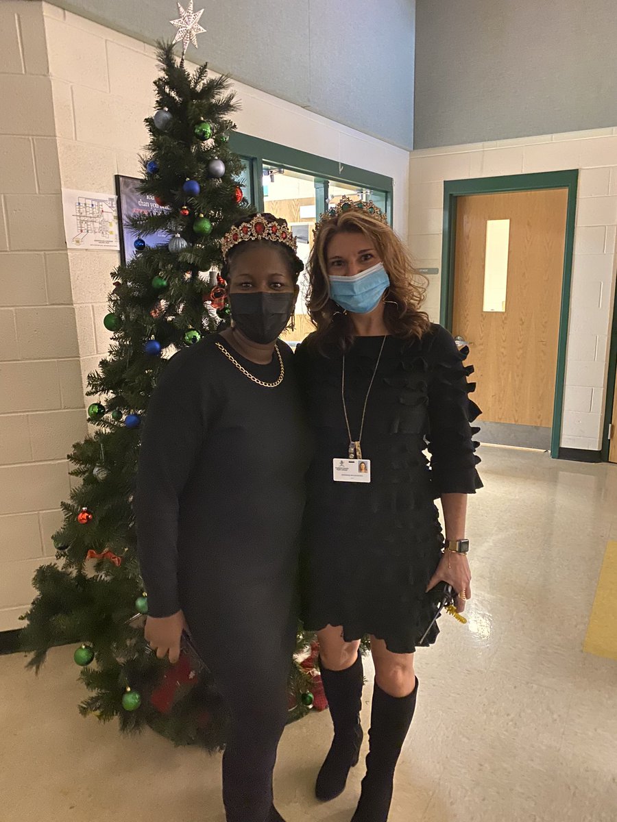 Ashley Tyson (@ms_aptyson) on Twitter photo Such a joy to see our Ss and Ts smiling at our annual Holiday luncheon! Huge shout out to our Ts for playing instruments and singing ❤️. #GMESGators #CandleLitLunch #DressedToImpress <a href="/GreenwoodMill/">Greenwood Mill</a> Such a joy to see our Ss and Ts smiling at our annual Holiday luncheon! Huge shout out to our Ts for playing instruments and singing ❤️. #GMESGators #CandleLitLunch #DressedToImpress <a href="/GreenwoodMill/">Greenwood Mill</a>