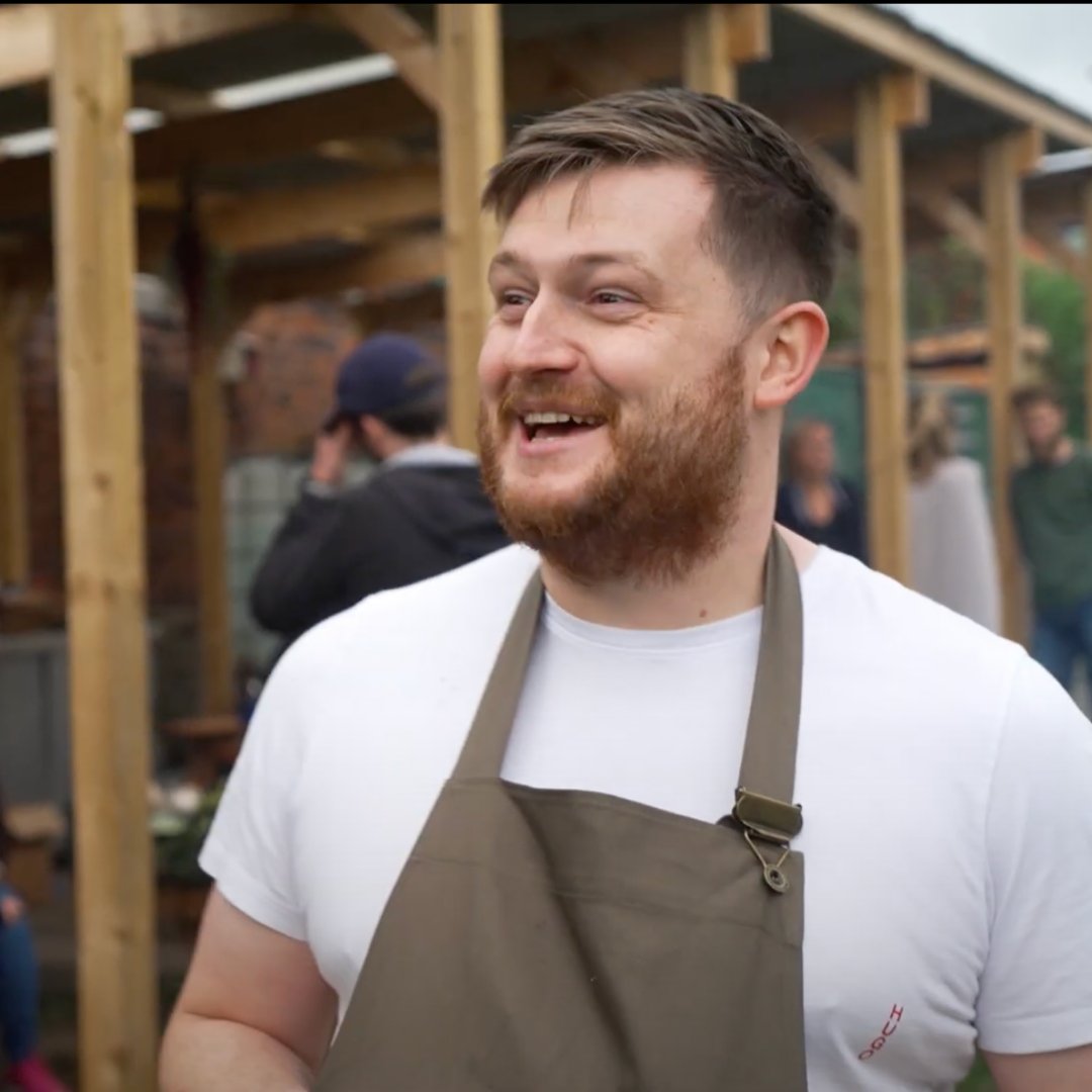Glasgow Community Food Network (@gcfnetwork) on Twitter photo Big thanks to #VegCitiesGlasgow #ChefsChallenge 2021 restaurants: <a href="/Crabshakk/">CRABSHAKK</a> <a href="/SoulFoodSister_/">Soul Food Sisters</a> <a href="/tong_susan/">SunshineTeaLounge</a> #ShortLongBlack #Sylvan #Sprigg @MonoGlasgow #LaBonneAuberge and winner @Chefjohntraynor of <a href="/LapastinaDeli/">La pastina deli</a> AND our judges: <a href="/Gmacchef/">Gary Maclean</a> <a href="/CateDvineWriter/">Cate Devine</a> and Julie Lin Big thanks to #VegCitiesGlasgow #ChefsChallenge 2021 restaurants: <a href="/Crabshakk/">CRABSHAKK</a> <a href="/SoulFoodSister_/">Soul Food Sisters</a> <a href="/tong_susan/">SunshineTeaLounge</a> #ShortLongBlack #Sylvan #Sprigg @MonoGlasgow #LaBonneAuberge and winner @Chefjohntraynor of <a href="/LapastinaDeli/">La pastina deli</a> AND our judges: <a href="/Gmacchef/">Gary Maclean</a> <a href="/CateDvineWriter/">Cate Devine</a> and Julie Lin