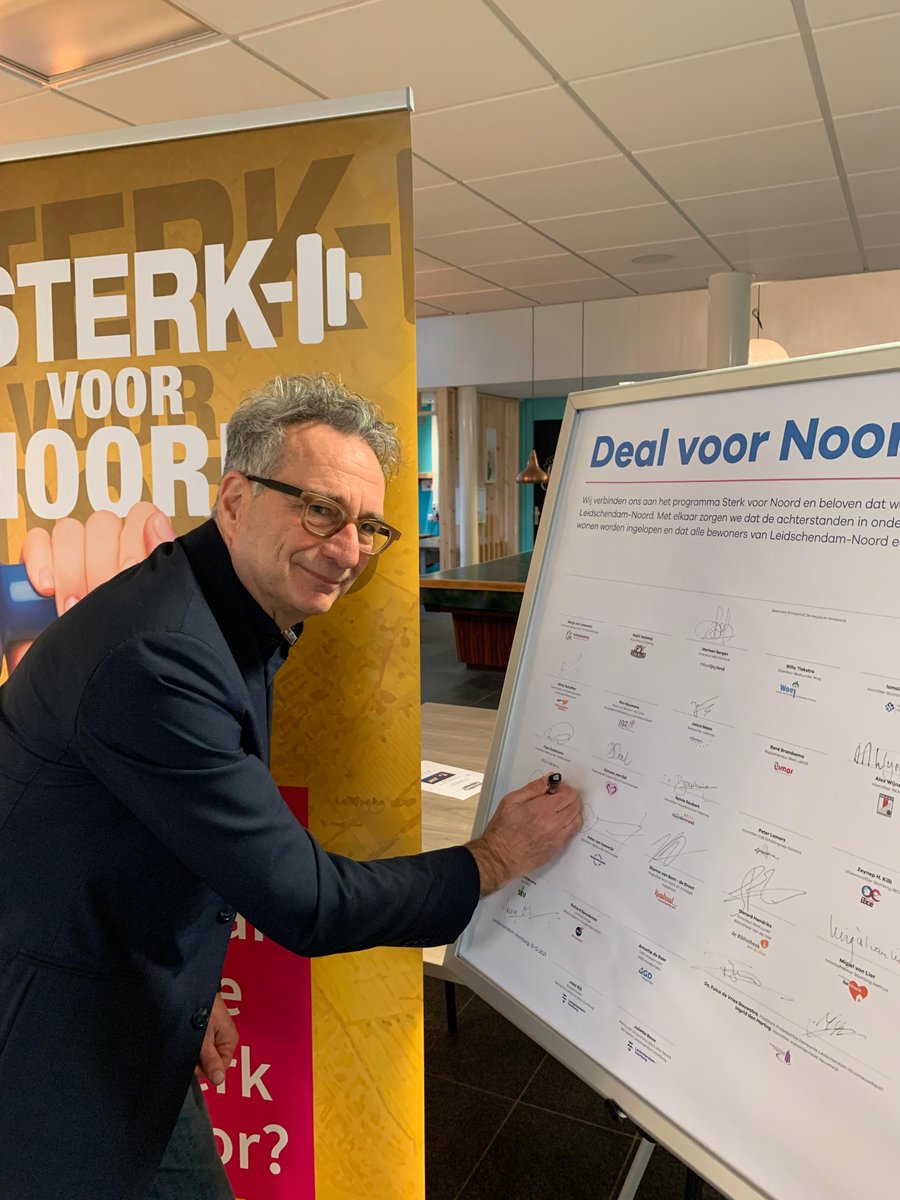 Bas Timman, bestuurder van Jeugdformaat, heeft de Deal voor Noord in Leidschendam-Voorburg ondertekend. Lees meer: ow.ly/9zSa50Hcf9L

 #Samenwerking #jeugd #jeugdhulp #sterkvoornoord