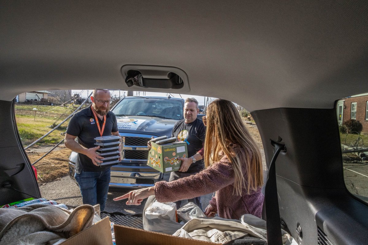 WCKitchen's tweet photo. This is Shey &amp; her daughter, Adeline. After the tornado hit Mayfield, Shey rushed to help her grandmother and her cousins who have 11 children between them. The WCK team dropped off 20 meals for Shey to share with her family as they begin to recover. #ChefsForKentucky https://t.co/JxFFHofJvH