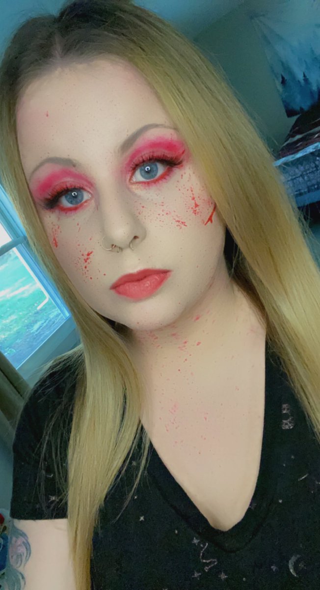 CandiceMarie90's tweet photo. Blood never lies..🔪🩸🩸#Dexter #DexterNewBlood @SHO_Dexter https://t.co/WWHOxI4Hfw