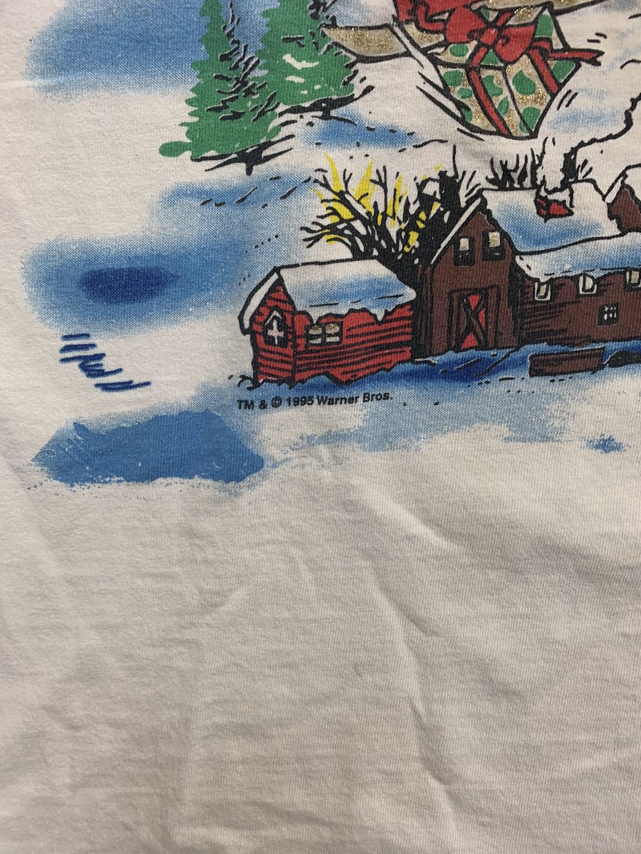 VisualsNola's tweet photo. Happy Holidays 🎄🎅🏽 https://t.co/wuTez2M6qt