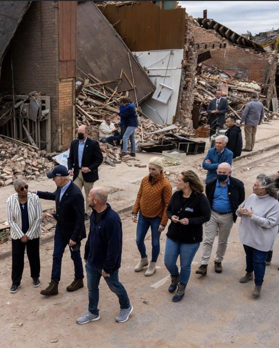 DrsStewart2's tweet photo. That man in the back, standing in the debris and holding a tornado victim is our governor and Iโve never felt prouder to be a Kentuckian.
@GovAndyBeshear
#notaphotoop
#kystrong https://t.co/ZgUHPU39tE